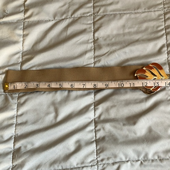 Autumn Leaves Vintage Belt - Picture 8 of 8